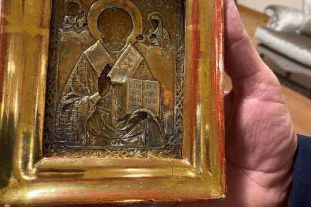 I dalje se ne zna otkud ikona kod Dodika, Tužilaštvo BiH formiralo predmet